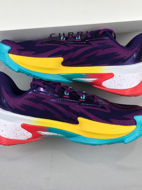 NIB Under Armour Steph Curry Series 7 Curry World Tour 3027983-500 Size 13 main image 10